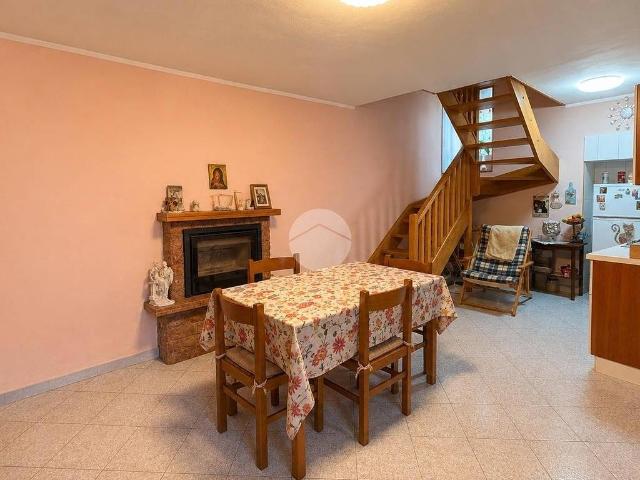 Casa indipendente in vendita a Capo di Ponte BS