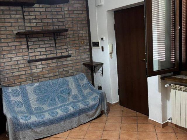 Casa indipendente in vendita a Caponago MB