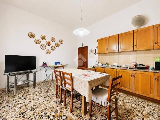 Casa indipendente in vendita a Capraia Fiorentina, Capraia e Limite