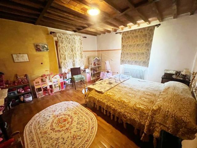 Casa indipendente in vendita a Caprese Michelangelo AR