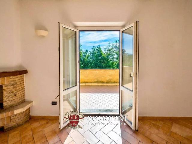 Casa indipendente in vendita a Caprese Michelangelo AR