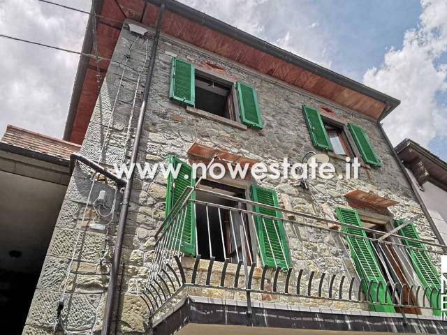 Casa indipendente in vendita a Caprese Michelangelo AR