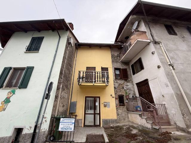 Casa indipendente in vendita a Caprie TO