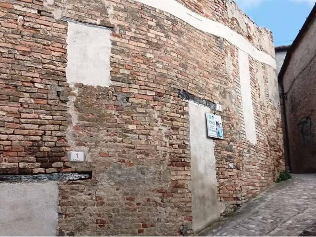 Casa indipendente in vendita a Carassai AP