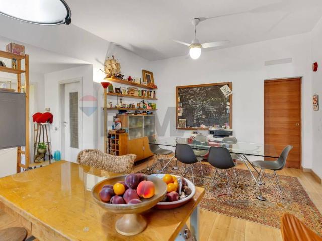 Casa indipendente in vendita a Carate Brianza MB