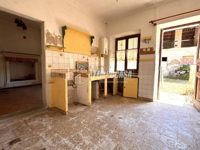 Casa indipendente in vendita a Caravino vicolo Flecchia