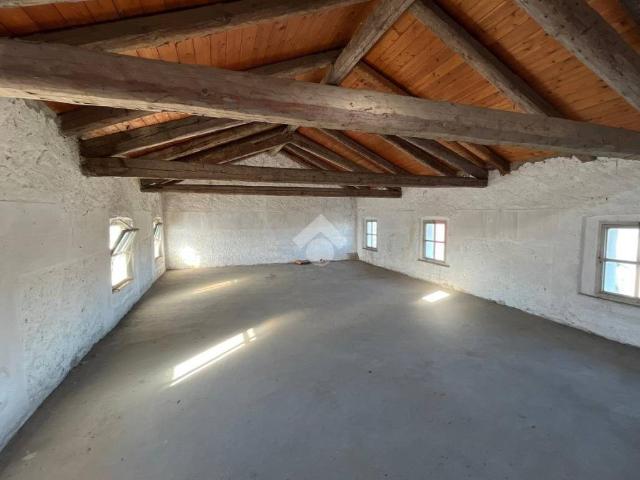 Casa indipendente in vendita a Cargnacco, Pozzuolo del Friuli