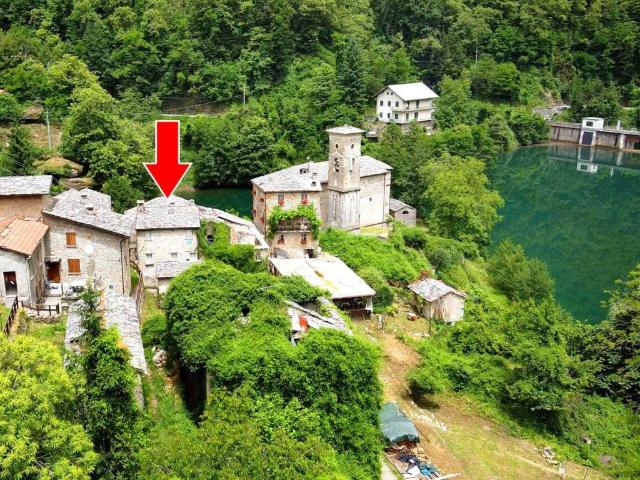 Casa indipendente in vendita a Careggine LU