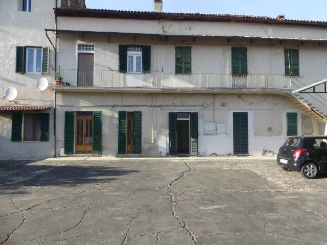 Casa indipendente in vendita a Caresana VC