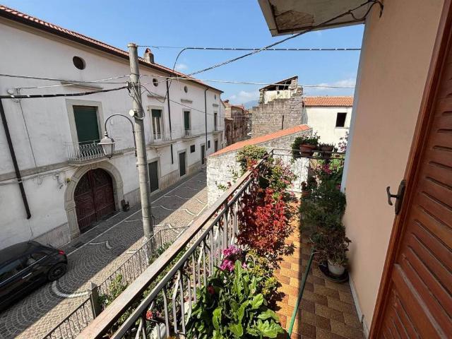 Casa indipendente in vendita a Carinola CE