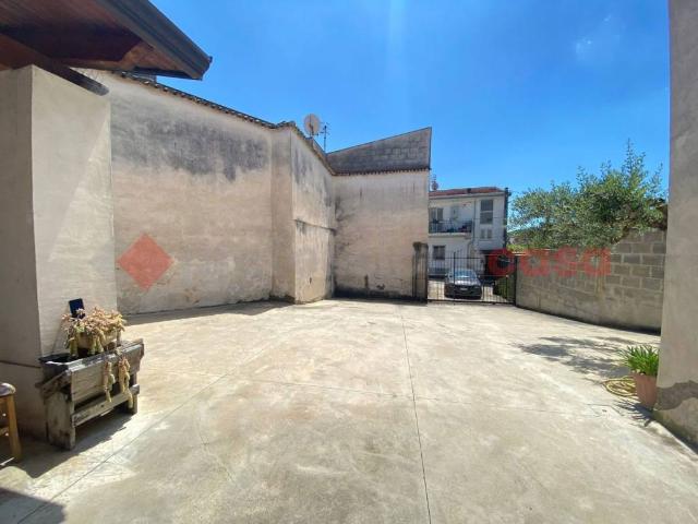 Casa indipendente in vendita a Carinola CE