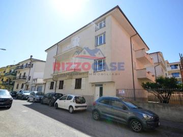Casa indipendente in vendita a Cariati CS