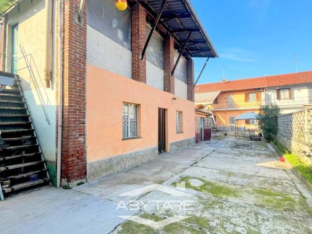 Casa indipendente in vendita a Carignano TO