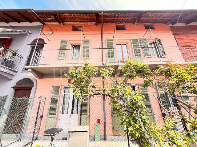 Casa indipendente in vendita a Carignano vicolo della Pace, 3