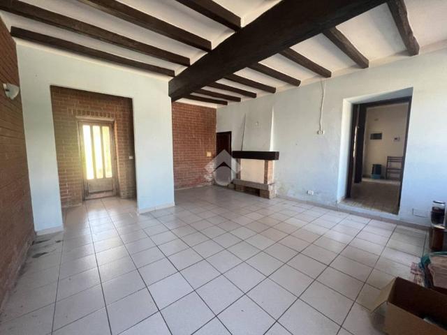 Casa indipendente in vendita a Carisio VC