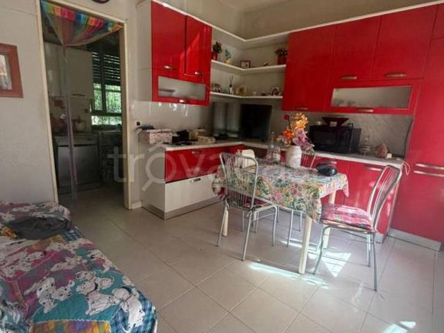 Casa indipendente in vendita a Carisio via Santhià, 4