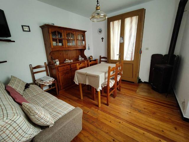 Casa indipendente in vendita a Carona BG