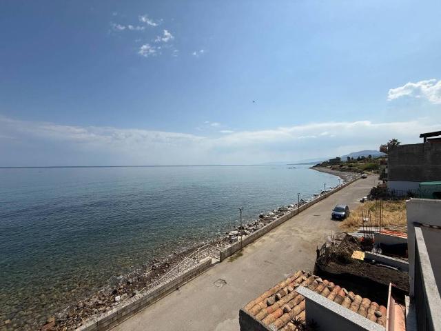 Casa indipendente in vendita a Caronia ME