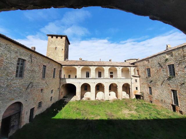 Casa indipendente in vendita a Carpaneto Piacentino