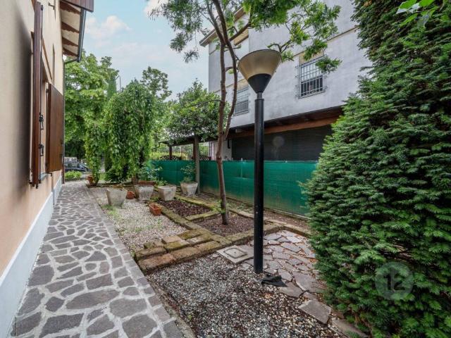 Casa indipendente in vendita a Carpi MO