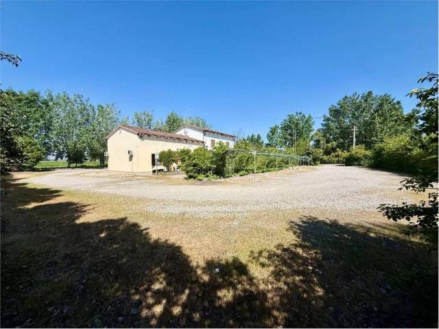Casa indipendente in vendita a Carpi MO
