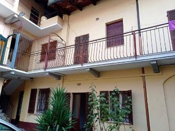 Casa indipendente in vendita a Carpignano Sesia NO