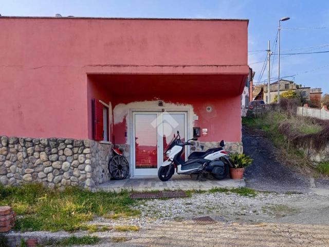 Casa indipendente in vendita a Carrara