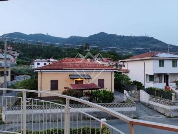 Casa indipendente in vendita a Carrara, Fossone