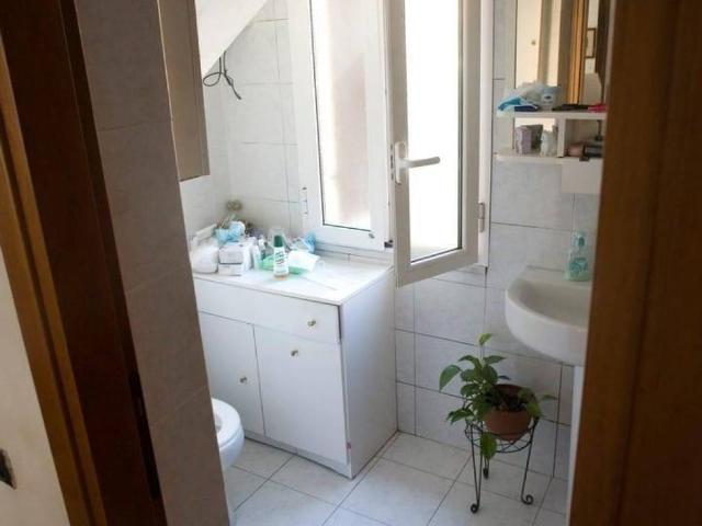 Casa indipendente in vendita a Carrara MS
