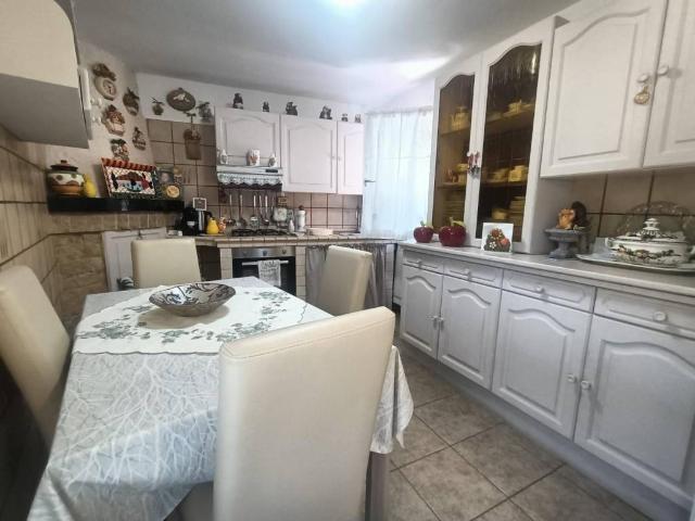 Casa indipendente in vendita a Carrara MS