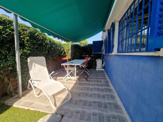 Casa indipendente in vendita a Carrara MS