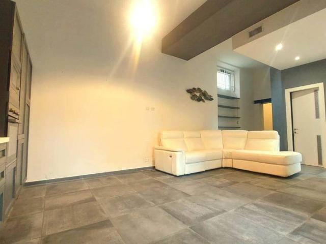 Casa indipendente in vendita a Carrara MS
