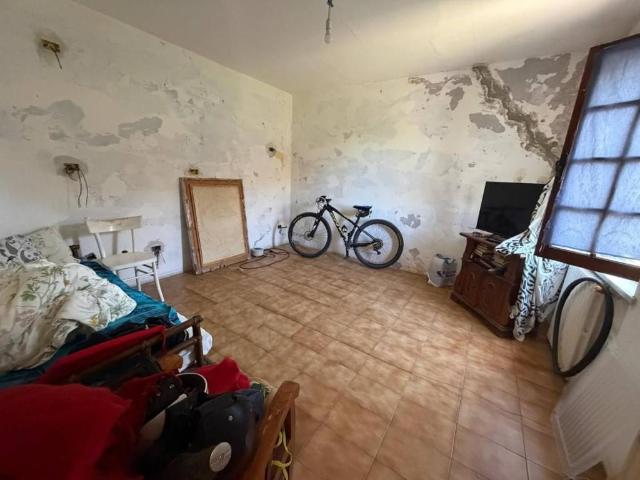 Casa indipendente in vendita a Carrara MS