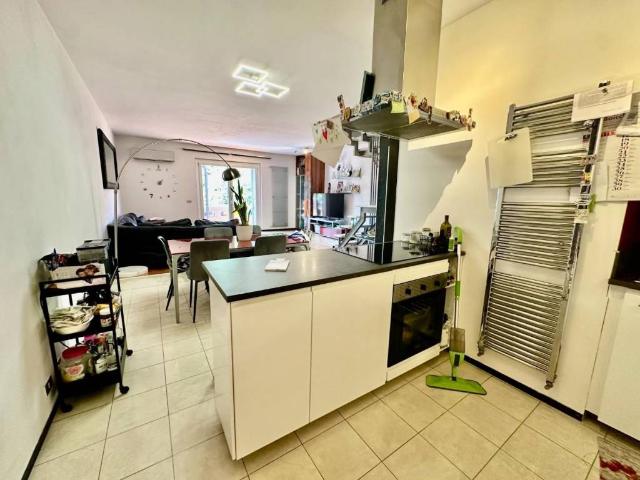 Casa indipendente in vendita a Carrara MS