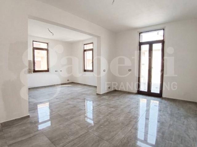 Casa indipendente in vendita a Carrara MS