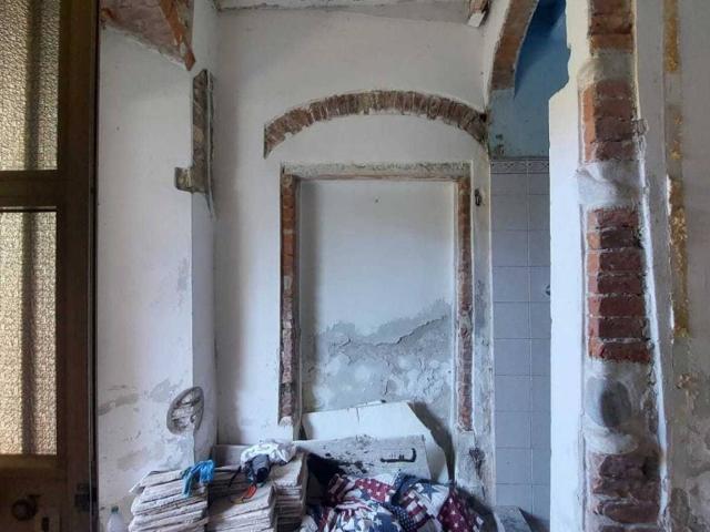 Casa indipendente in vendita a Carrara MS