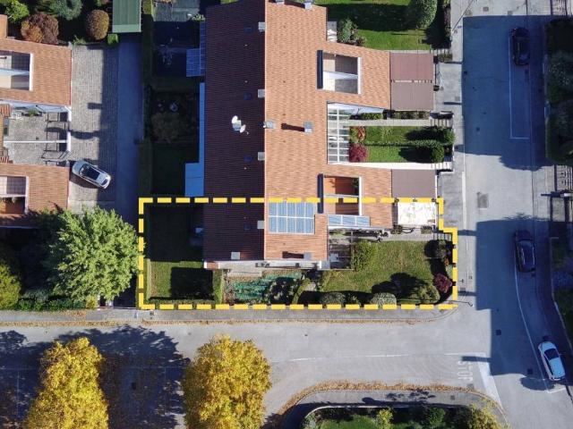 Casa indipendente in vendita a Carrè VI