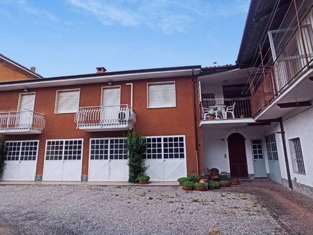 Casa indipendente in vendita a Carrù CN
