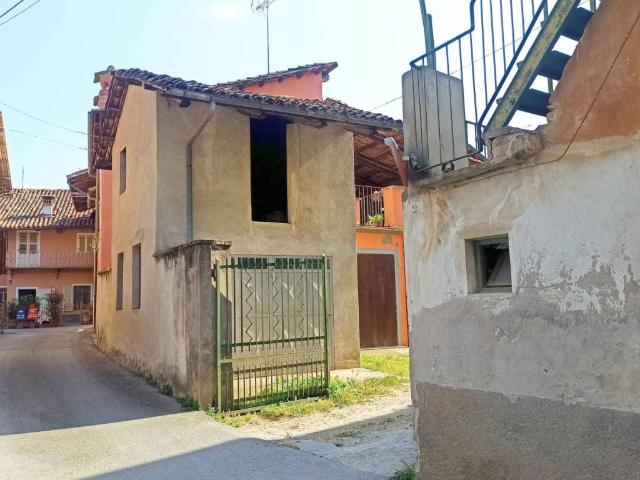 Casa indipendente in vendita a Carrù CN
