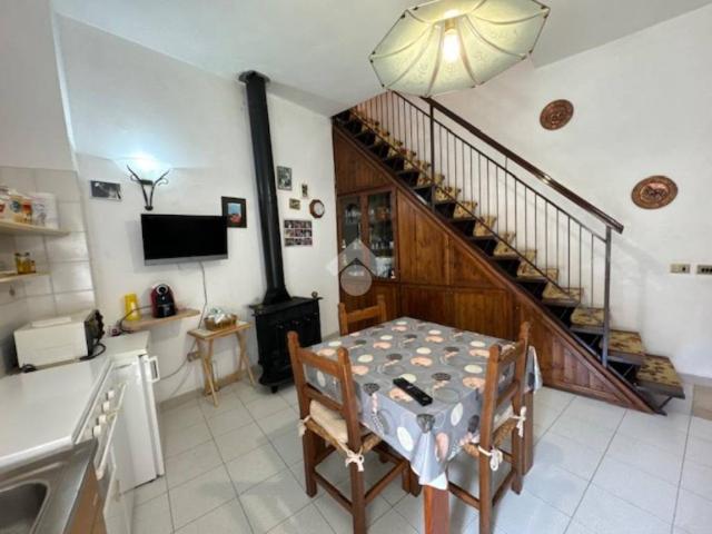 Casa indipendente in vendita a Cascia PG