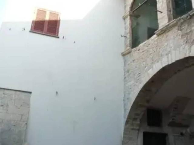 Casa indipendente in vendita a Cascia PG