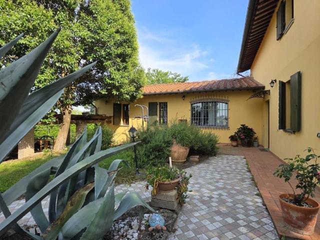Casa indipendente in vendita a Casciana Terme Lari