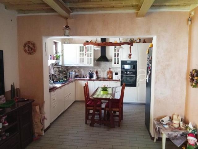 Casa indipendente in vendita a Casciana Terme Lari via delle Vigne