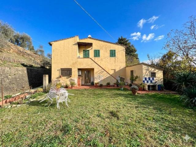 Casa indipendente in vendita a Casciana Terme Lari PI