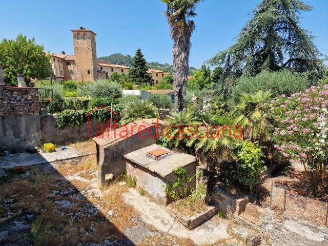 Casa indipendente in vendita a Casciana Terme Lari PI