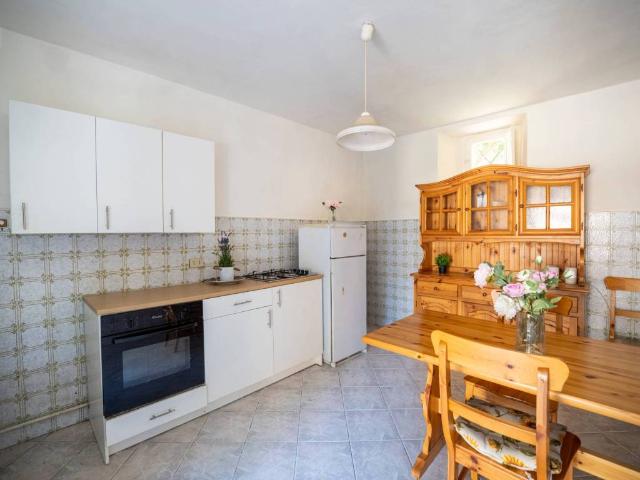 Casa indipendente in vendita a Casciana Terme Lari PI