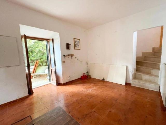 Casa indipendente in vendita a Casciana Terme Lari PI