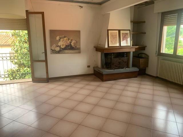 Casa indipendente in vendita a Cascina