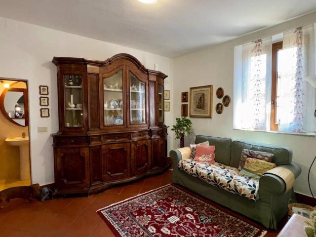 Casa indipendente in vendita a Cascina PI