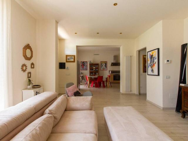 Villa in vendita a Cascina PI